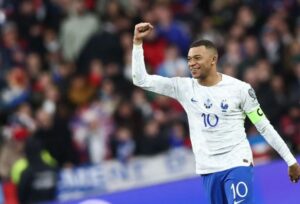 เอ็มบัปเป้ยิงได้