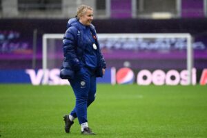 ออกเรียกร้อง