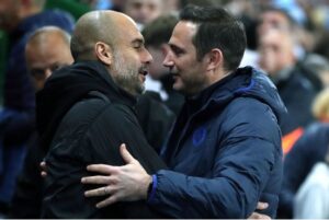 ยื่นให้กับแฟรงค์